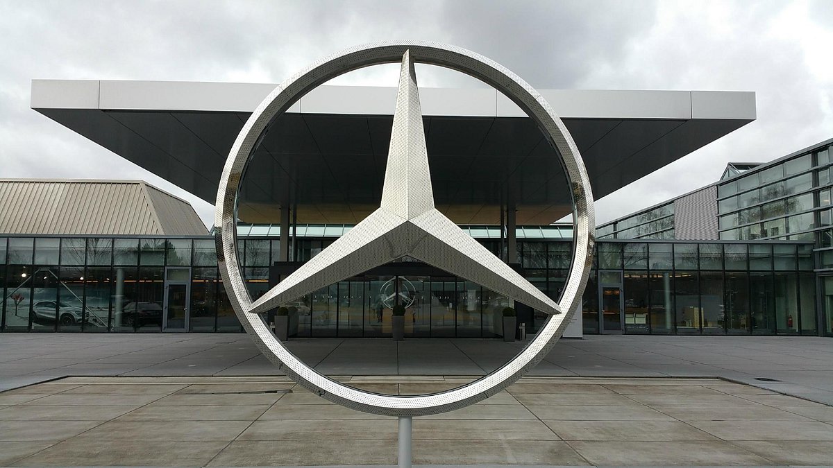 Mercedes-Benz Factory Plant Tour